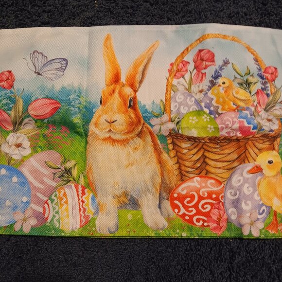 Easter Table Run - Picture 1 of 1